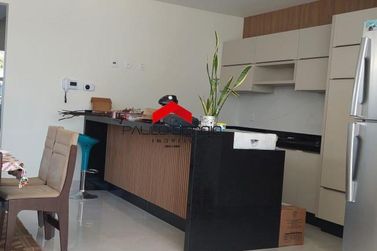 Sobrado &agrave; venda - 271m&sup2; - Zona VII