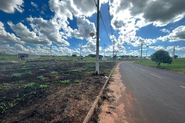 Terreno &agrave; venda - Parque Residencial Metropolitano III