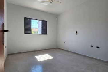 Casa &agrave; venda - 64m&sup2; - Jardim Yonezu