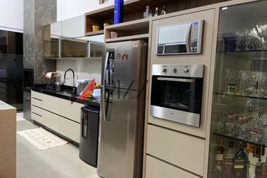 Casa &agrave; venda - 218m&sup2; - Jardim Belvedere