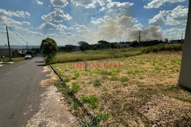 Terreno &agrave; venda - 268m&sup2; - PARQUE RESIDENCIAL VIENA 03