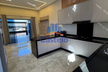 Casa &agrave; venda - 78m&sup2; - Parque jap&atilde;o