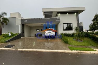 Casa &agrave; venda - 260m&sup2; - ZONA VII