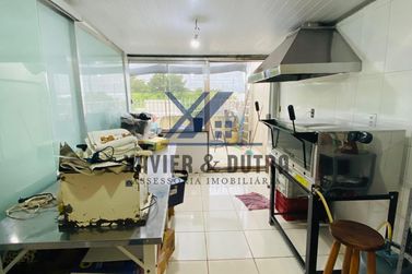 Casa &agrave; venda - 200m&sup2; - Jardim Aratimb&oacute;