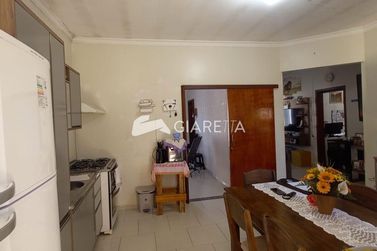Casa &agrave; venda - 130m&sup2; - JARDIM COOPAGRO