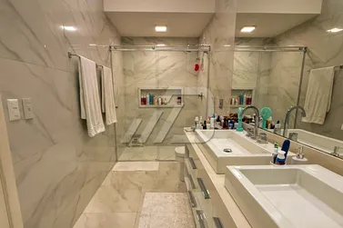 Casa &agrave; venda - 280m&sup2; - Zona VII