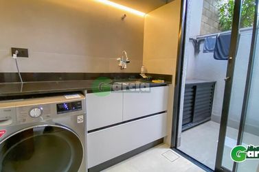 Casa &agrave; venda - 276m&sup2; - -