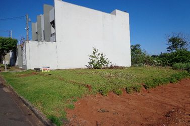 Terreno &agrave; venda - 188m&sup2; - Jardim Tup&atilde;