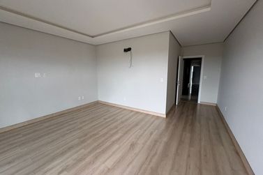 Apartamento &agrave; venda - 257m&sup2; - Zona II