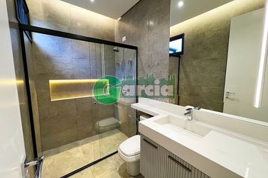 Casa &agrave; venda - 250m&sup2; - Residencial Portal das &Aacute;guas