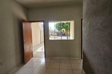 Casa &agrave; venda - 95m&sup2; - Parque Residencial Montreal