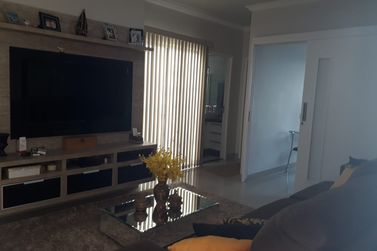 Casa &agrave; venda - 121m&sup2; - Jardim Vila Rica