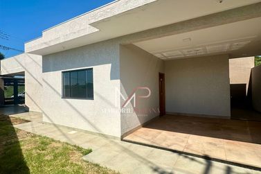 Casa &agrave; venda - 132m&sup2; - Jardim Azal&eacute;ia
