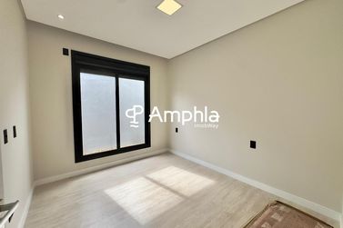 Casa &agrave; venda - 180m&sup2; - Recanto Tropical