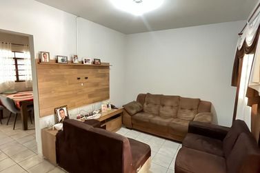 Casa &agrave; venda - 187m&sup2; - Jd San Remo I