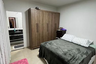 Casa &agrave; venda - 195m&sup2; - Jardim novo Mil&ecirc;nio