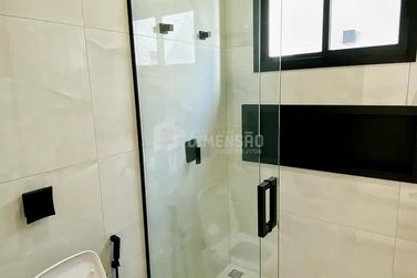 Casa &agrave; venda - 250m&sup2; - Condom&iacute;nio Mont Blanc