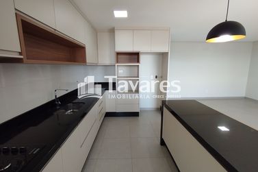Apartamento para alugar - 112m&sup2; - Zona I