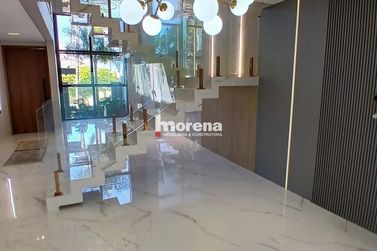 Sobrado &agrave; venda - 308m&sup2; - Zona V