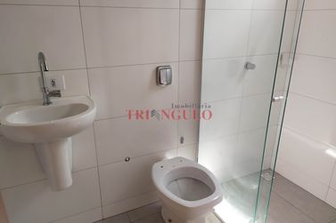 Casa para alugar - 107m&sup2; - CONJUNTO RESIDENCIAL OURO PRETO