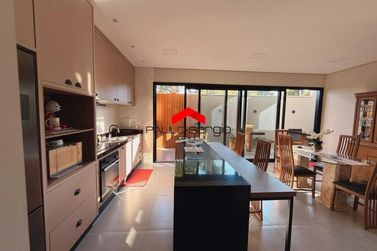 Casa &agrave; venda - 140m&sup2; - Jardim Imperial