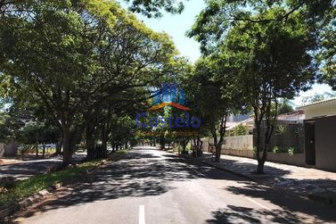 Terreno &agrave; venda - 560m&sup2; - Zona II