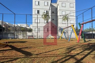 Apartamento &agrave; venda - 44m&sup2; - Zona V