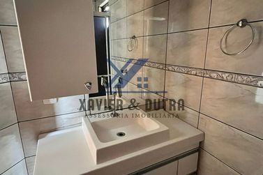 Sala Comercial &agrave; venda - 400m&sup2; - Centro Da Cidade