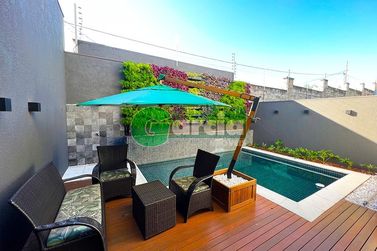 Casa &agrave; venda - 258m&sup2; - Residencial Euro Park