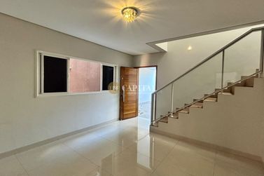 Sobrado para alugar - 145m&sup2; - Jardim dos P&aacute;ssaros