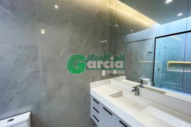 Casa &agrave; venda - 250m&sup2; - Residencial Portal das &Aacute;guas