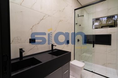 Casa &agrave; venda - 375m&sup2; - Zona VII