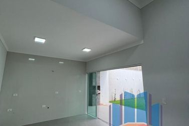 Casa &agrave; venda - 127m&sup2; - Parque Residencial Metropolitano