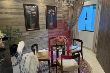 Casa &agrave; venda - 170m&sup2; - Jardim Alphavile