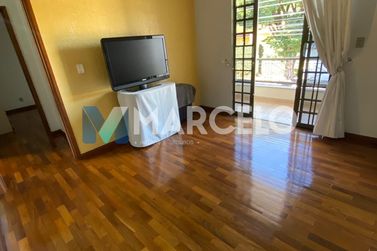 Sobrado para alugar - Zona II