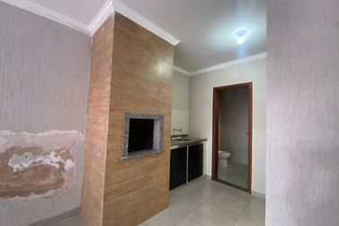 Casa &agrave; venda - 218m&sup2; - ZONA I-A