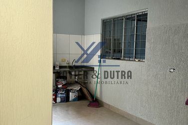 Sobrado &agrave; venda - 200m&sup2; - Zona II