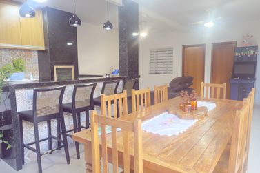 Casa &agrave; venda - 240m&sup2; - Parque Alto da Paran&aacute;