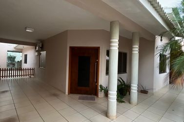 Casa &agrave; venda - 345m&sup2; - Jardim Tamoio