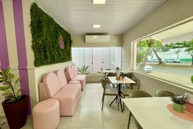 Casa &agrave; venda - 281m&sup2; - ZONA III