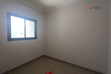 Casa &agrave; venda - 70m&sup2; - Jardim Caravelle