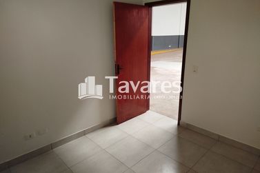 Sal&atilde;o Comercial para alugar - 700m&sup2; - Jardim Santiago