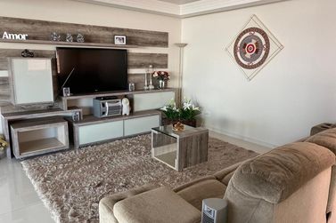 Apartamento &agrave; venda - 280m&sup2; - Zona II