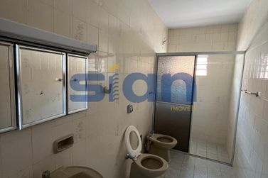 Casa para alugar - 100m&sup2; - 