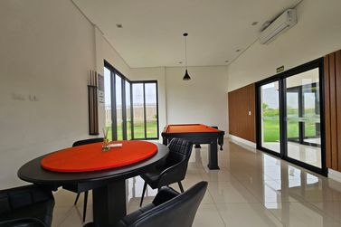 Terreno &agrave; venda - 308m&sup2; - Paysage Unique Condom&iacute;nio