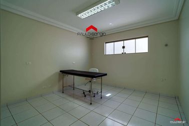 Sala Comercial &agrave; venda - 525m&sup2; - Zona I