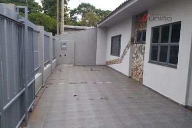 Casa para alugar - 130m&sup2; - Parque Danielle