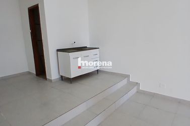 Sala Comercial para alugar - 37m&sup2; - Zona III