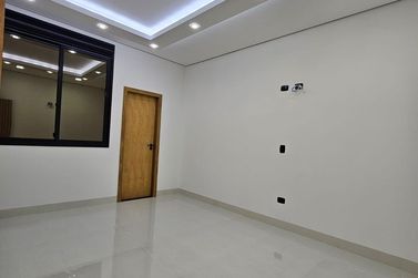 Casa &agrave; venda - 180m&sup2; - Parque Interlagos II