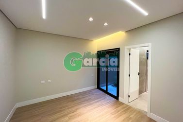 Casa &agrave; venda - 250m&sup2; - Residencial Portal das &Aacute;guas